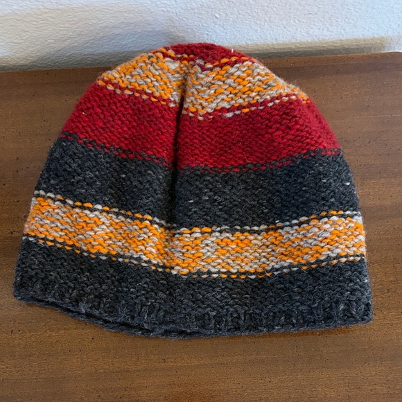 Turtle Fur Colorful Knit Wool Beanie Handmade in Nepal - Picture 3 of 6